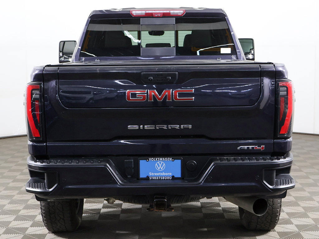 Used 2024 GMC Sierra 2500 AT4 w/ Technology Package AWD/4WD image 17
