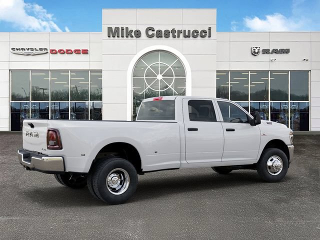 New 2026 RAM 3500 Tradesman AWD/4WD image 5