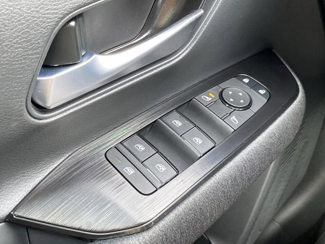 New 2026 Nissan Kicks SV w/ SV Premium Package image 28