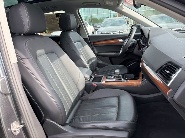 Used 2022 Audi Q5 2.0T Premium Plus image 32