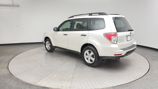 Used 2012 Subaru Forester 2.5X w/ Popular Pkg 2 AWD/4WD image 4