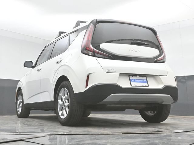 Used 2024 Kia Soul LX w/ Option Group 015 FWD image 43