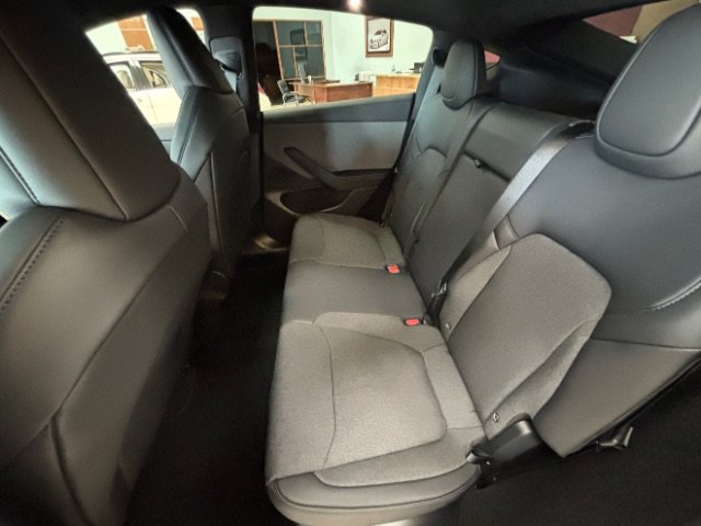 Used 2026 Tesla Model Y 2WD image 16