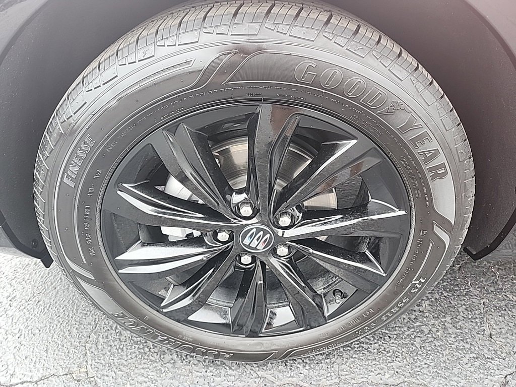 Certified 2024 Buick Envista Sport Touring w/ Convenience I Package image 9