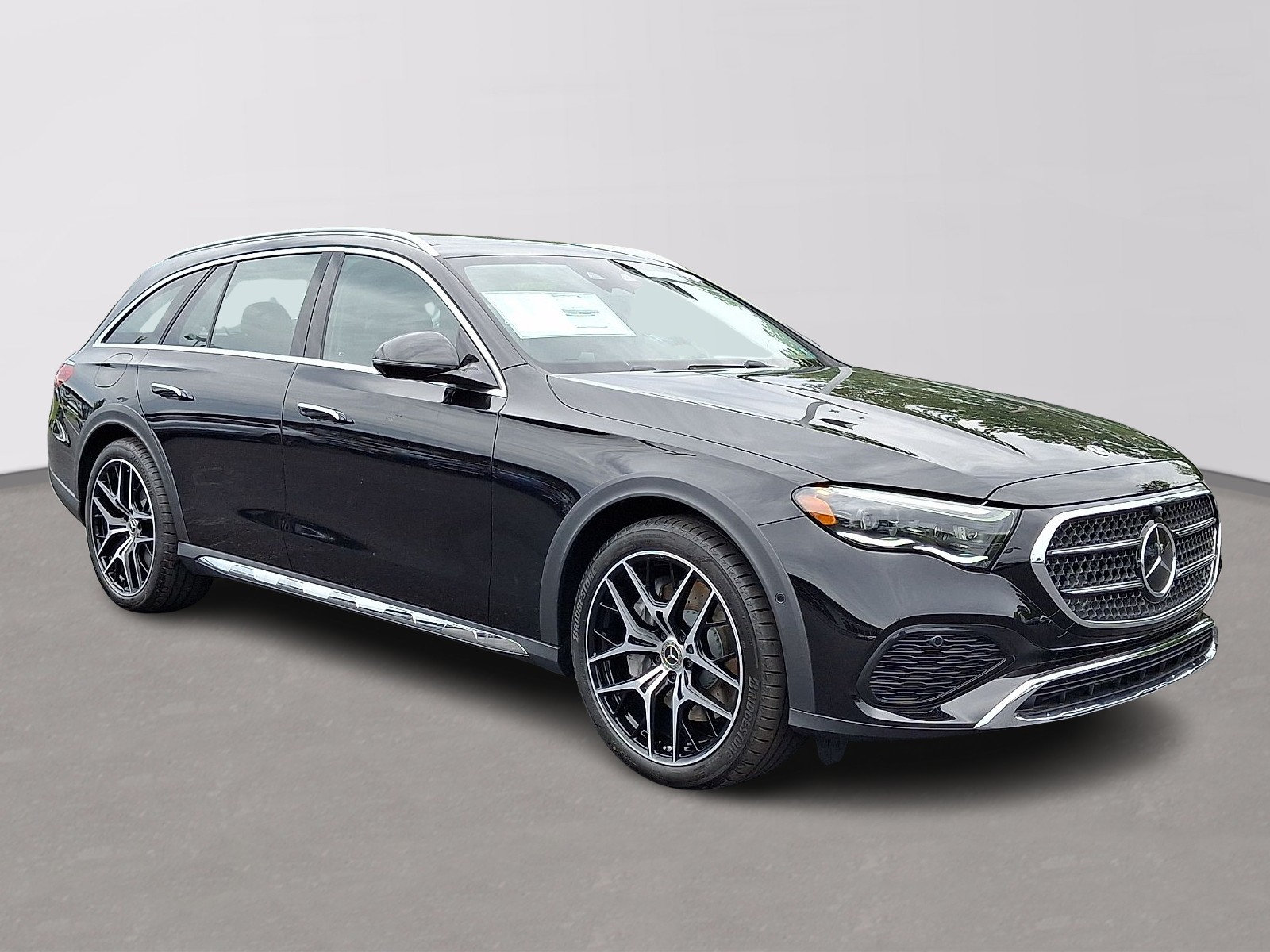 New 2027 Mercedes-Benz E 450 4MATIC All-Terrain Wagon image 3
