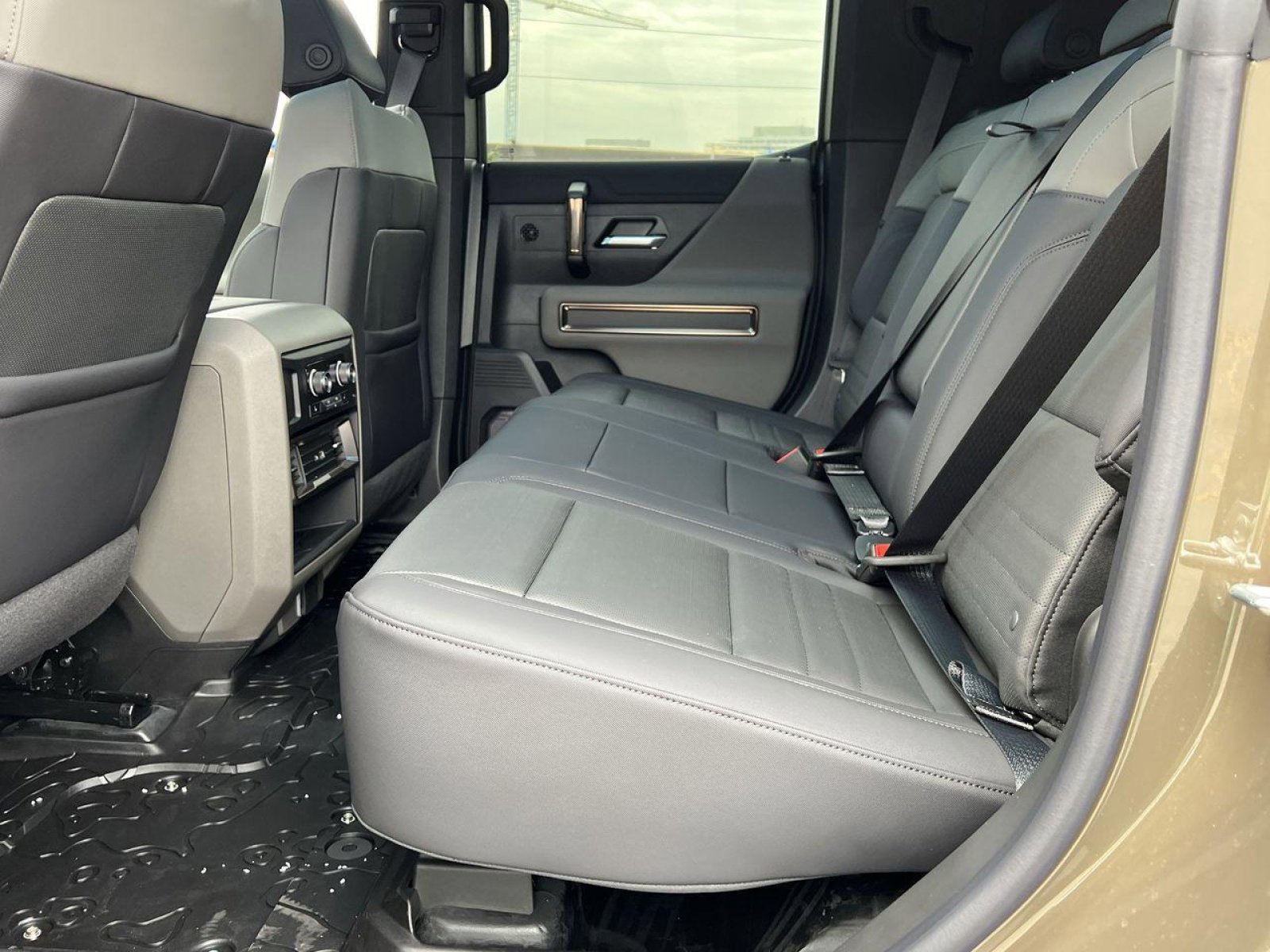 New 2025 GMC Hummer EV 3X w/ Extreme Off-Road Package image 19