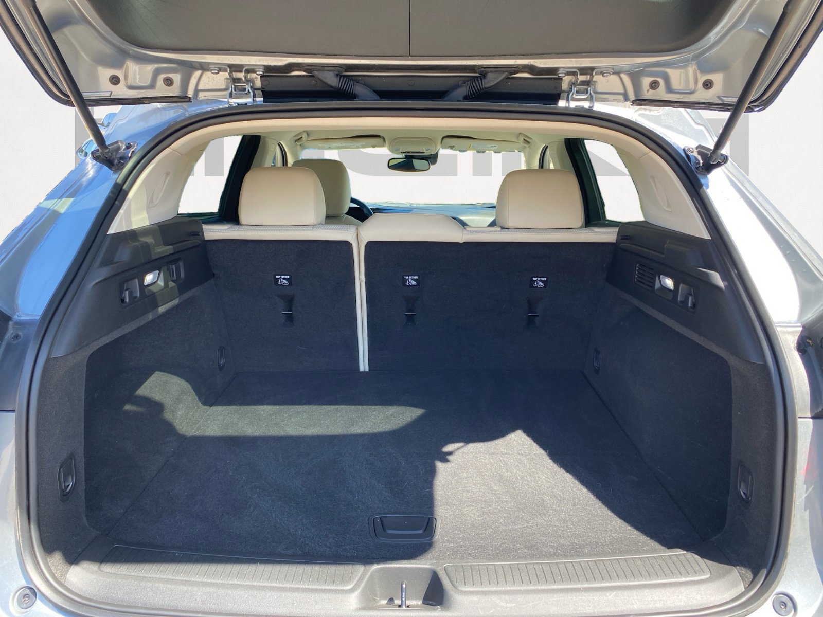 Used 2023 Buick Envision Preferred image 12