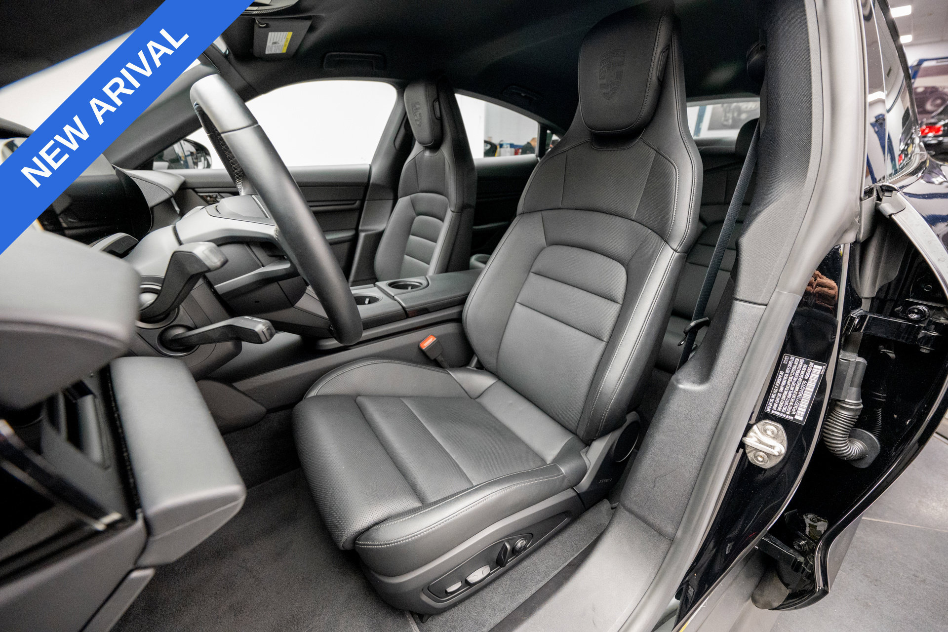 Used 2021 Porsche Taycan 4S AWD/4WD image 13