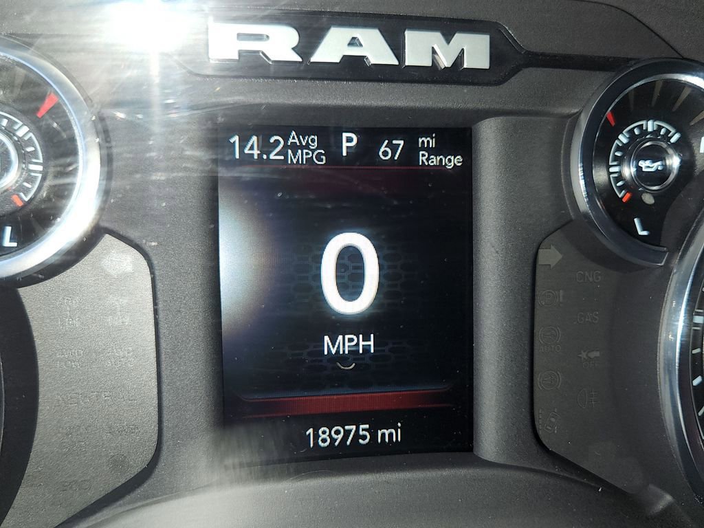 Used 2024 RAM 1500 Lone Star image 26