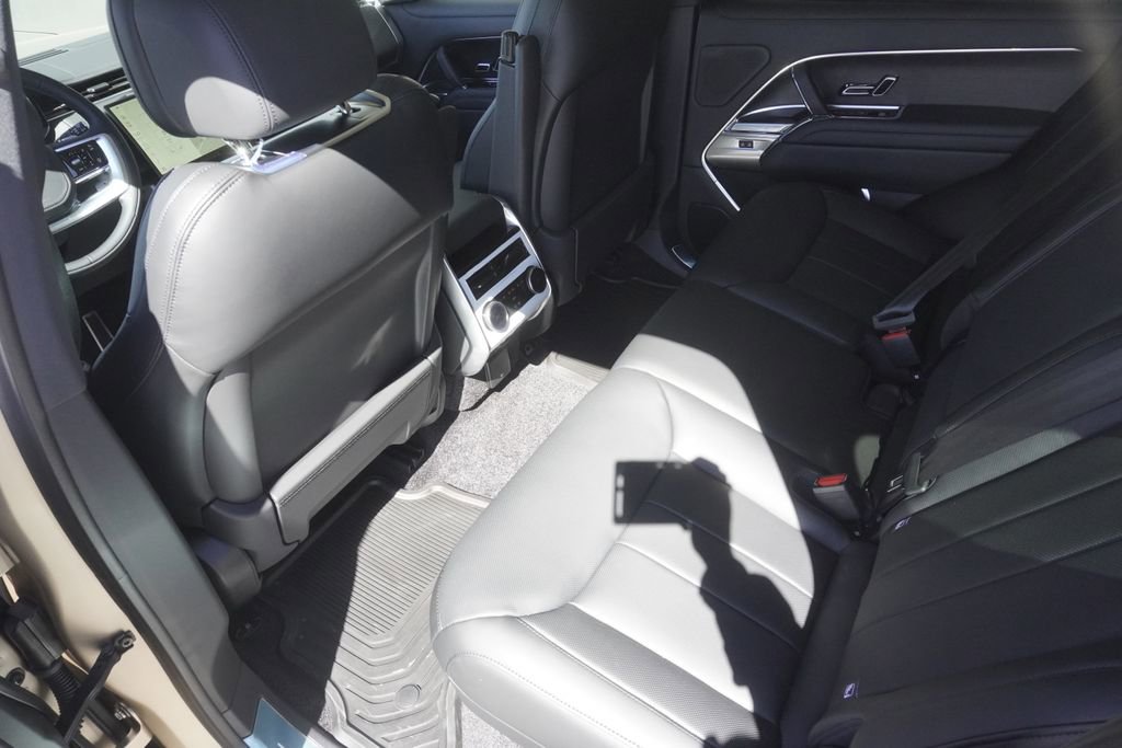 New 2026 Land Rover Range Rover SE AWD/4WD image 29