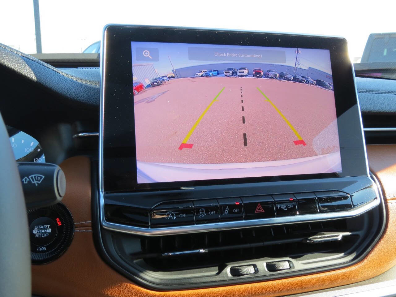 Used 2024 Jeep Compass Limited w/ Sun and Sound Group image 22