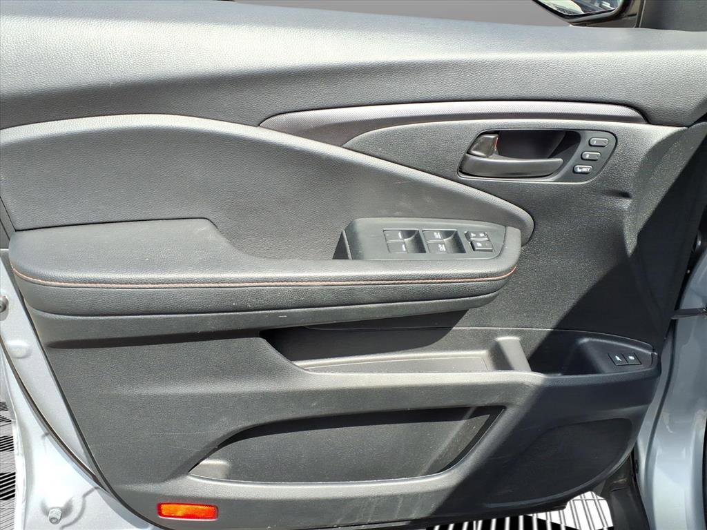 Used 2023 Honda Passport TrailSport image 21