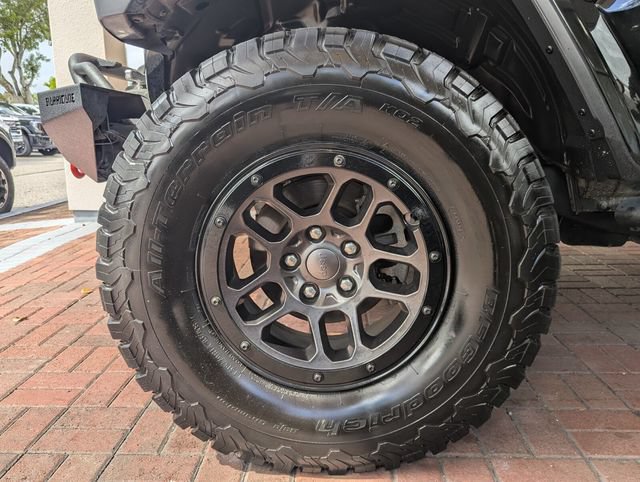 Used 2023 Jeep Wrangler Unlimited Rubicon w/ Xtreme 35 Tire Package AWD/4WD image 10