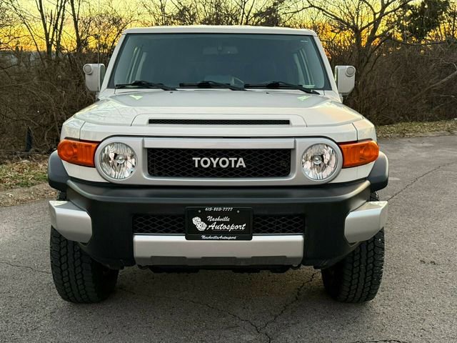 Used 2011 Toyota FJ Cruiser 4WD image 11