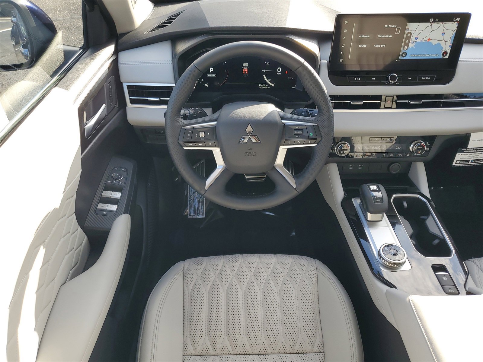 New 2025 Mitsubishi Outlander SEL image 26