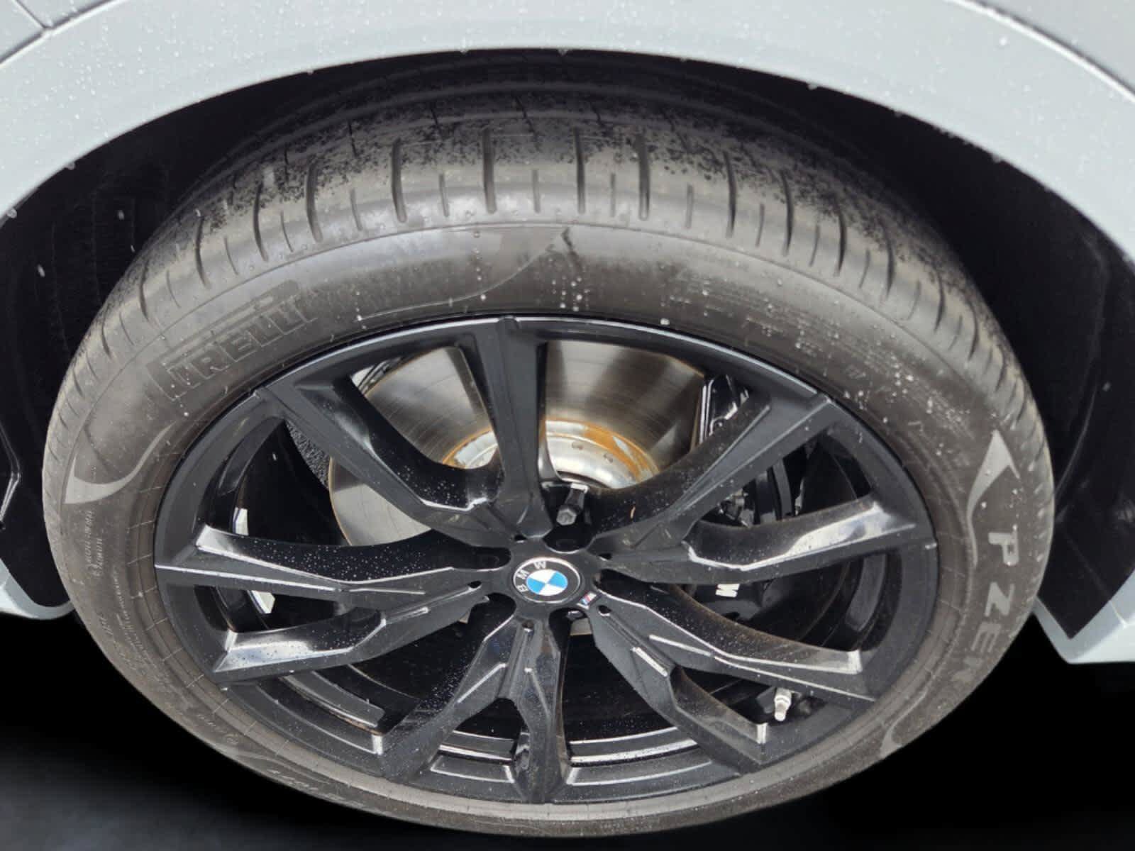 Used 2026 BMW X7 xDrive40i w/ Executive Package AWD/4WD image 9