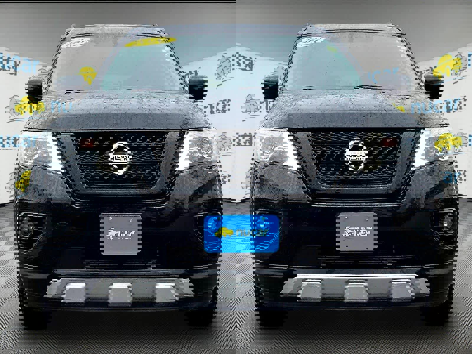 Used 2020 Nissan Pathfinder SL image 2