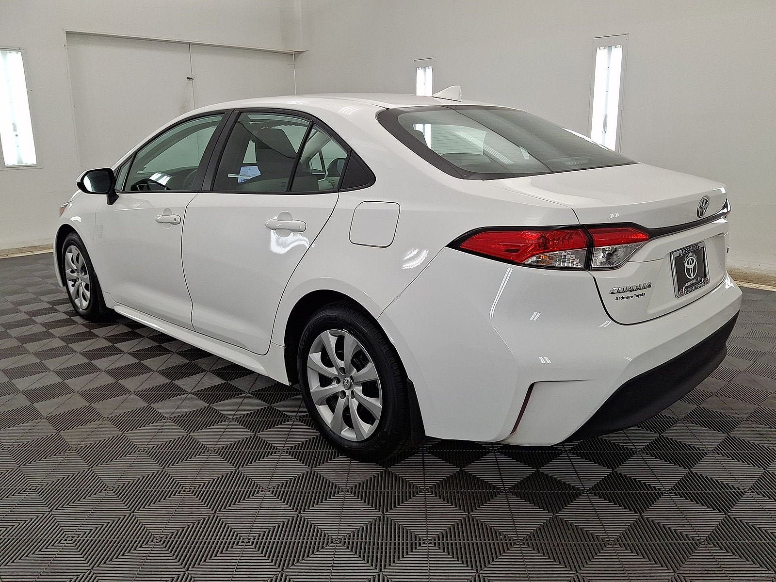 Certified 2025 Toyota Corolla LE FWD image 13