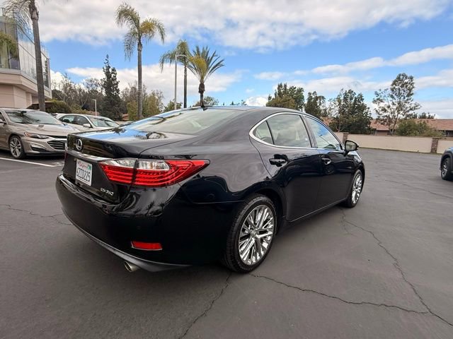 Used 2013 Lexus ES 350 w/ Luxury Pkg FWD image 5