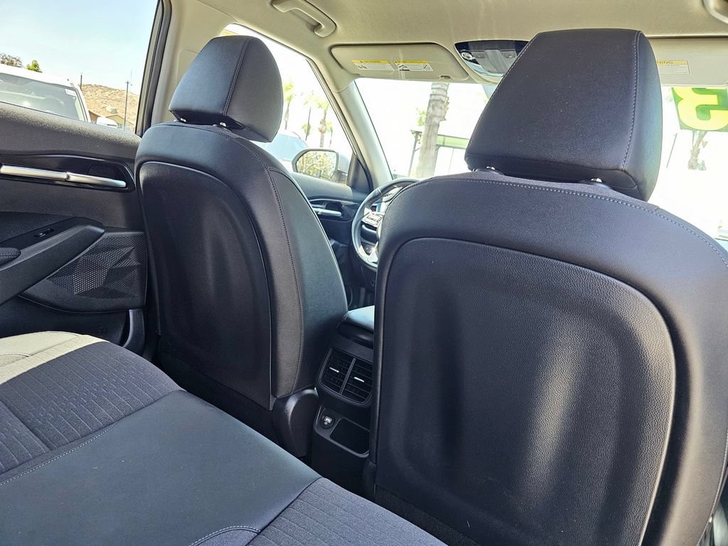 Used 2023 Kia Seltos S FWD image 16