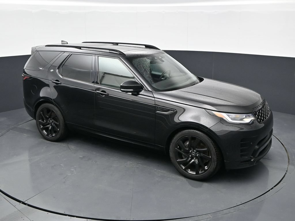 Used 2024 Land Rover Discovery Dynamic SE AWD/4WD image 20