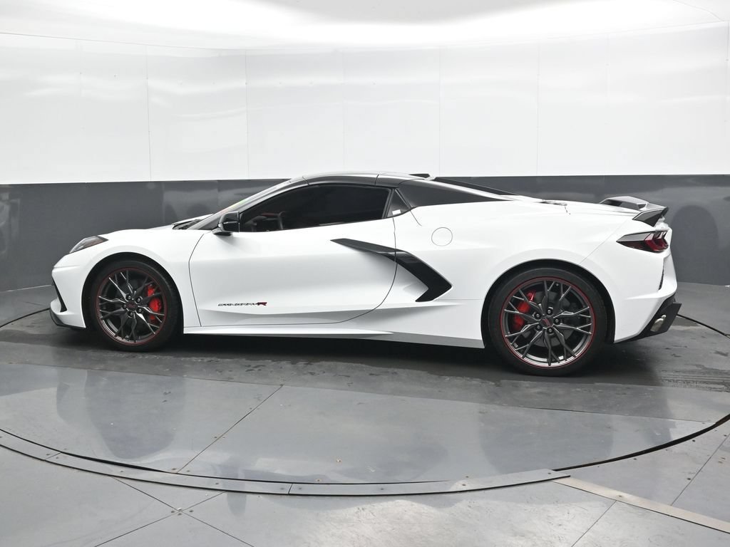 Used 2023 Chevrolet Corvette Stingray Premium Conv w/ Z51 Performance Package RWD image 8