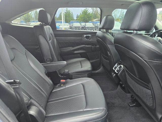 Certified 2023 Kia Sorento SX image 14