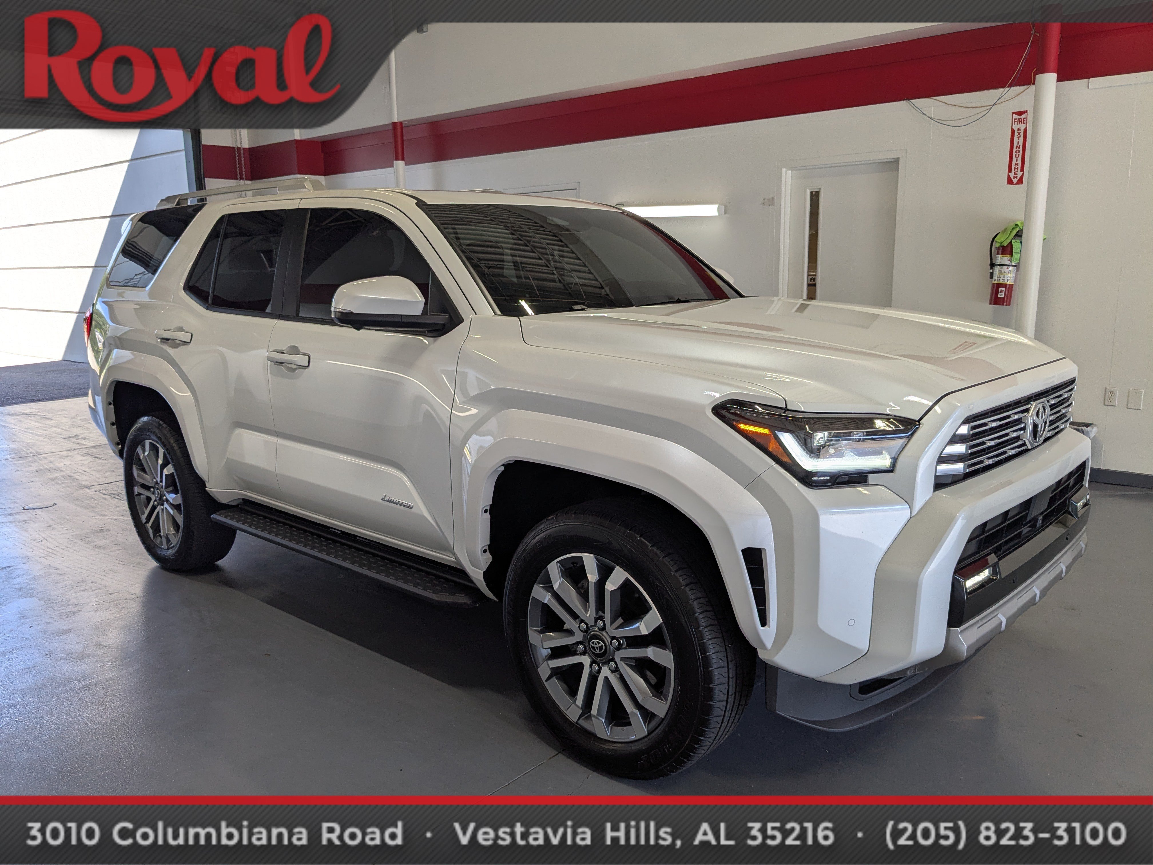 Used 2025 Toyota 4Runner Limited RWD image 5