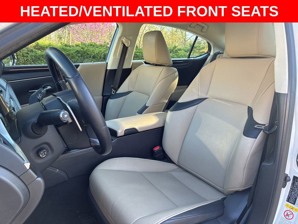 Used 2019 Lexus ES 350 w/ Premium Package image 9