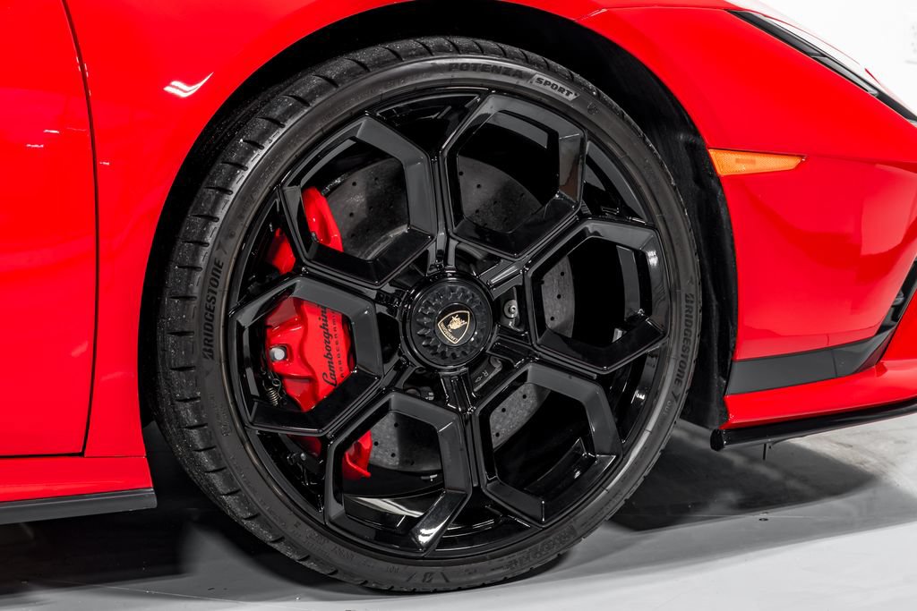 Used 2023 Lamborghini Huracan Tecnica RWD image 47