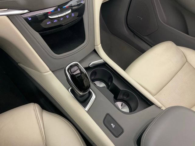 Used 2018 Cadillac XT5 Luxury w/ Driver Awareness Package image 13