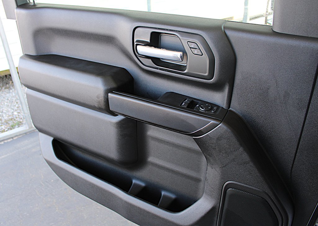 Used 2025 Chevrolet Silverado 3500 W/T w/ WT Convenience Package RWD image 19
