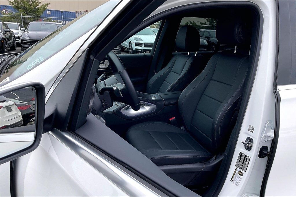 Certified 2025 Mercedes-Benz GLE 450 4MATIC image 17