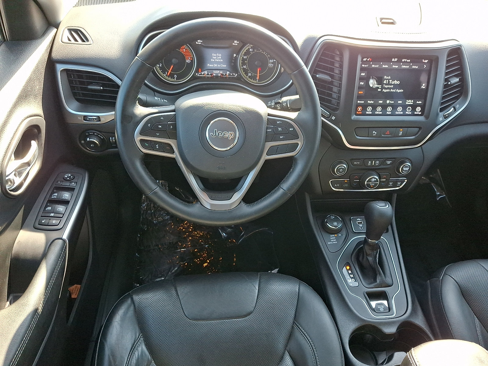 Used 2021 Jeep Cherokee Latitude Lux w/ Comfort/Convenience Group AWD/4WD image 11