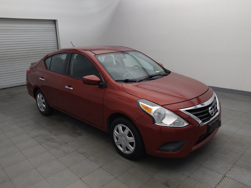 Used 2019 Nissan Versa SV FWD image 13