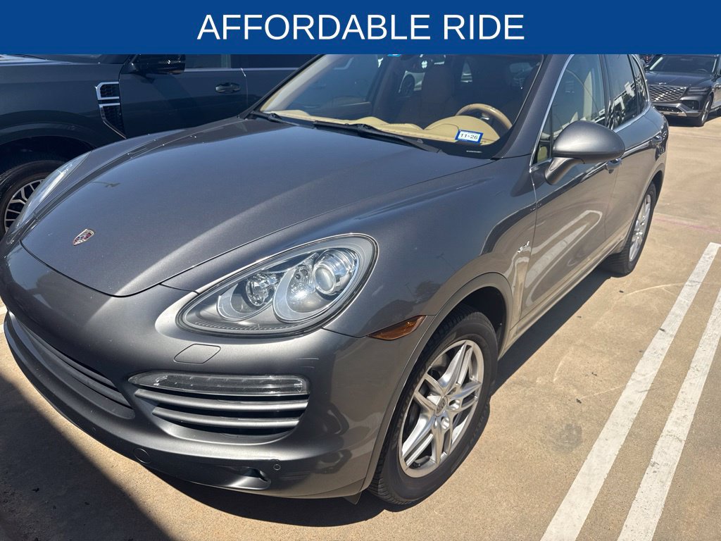 Used 2013 Porsche Cayenne Diesel AWD/4WD image 3