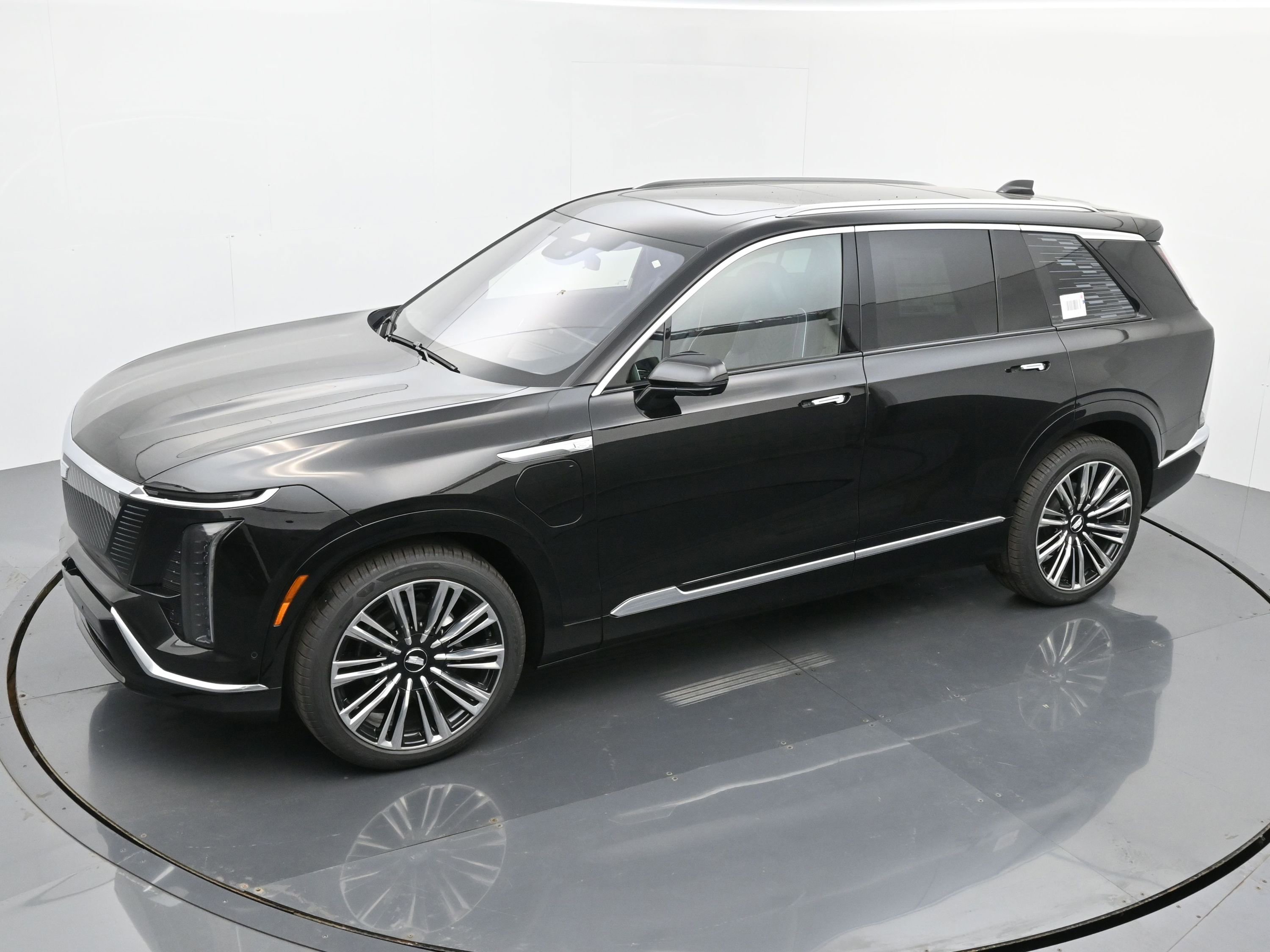 New 2026 Cadillac Vistiq Premium Luxury w/ LPO, Floor Liner Package image 24