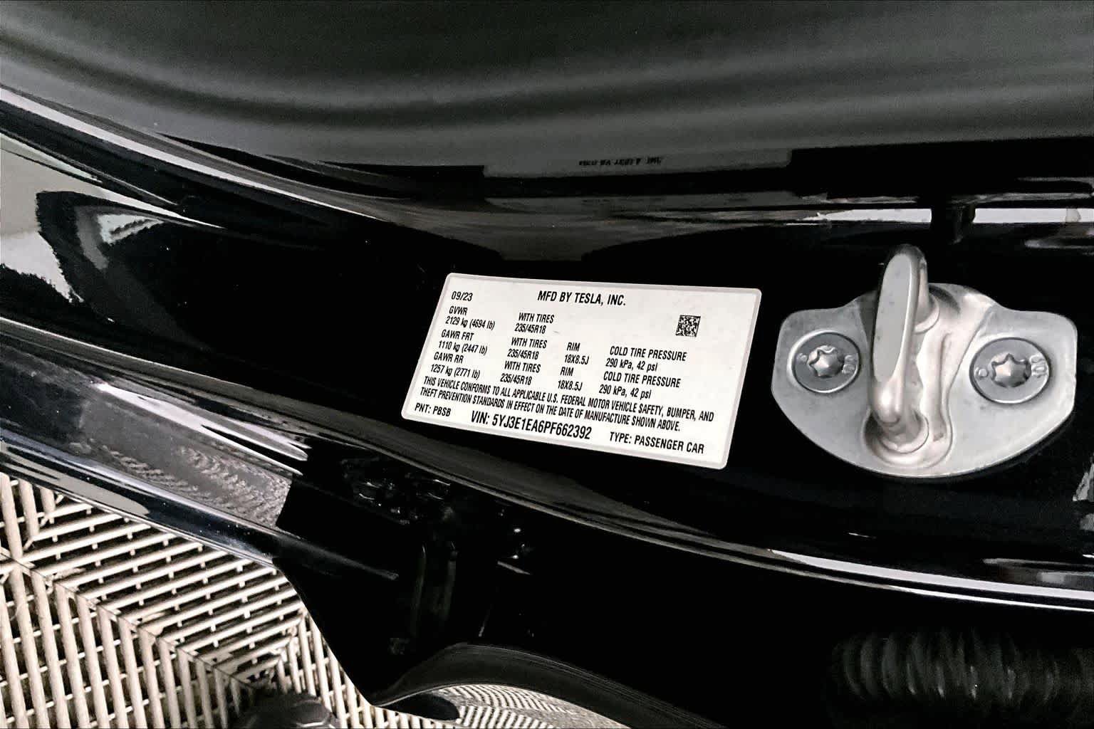 Used 2023 Tesla Model 3 Standard Range RWD image 28