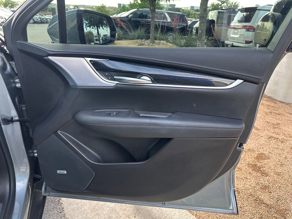 Used 2023 Cadillac XT5 Premium Luxury w/ Technology Package image 39