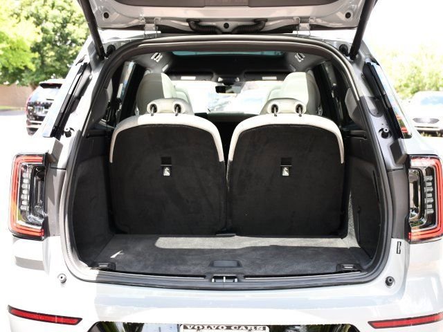 New 2025 Volvo EX90 Ultra image 23