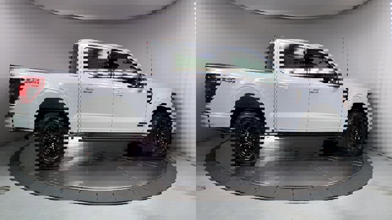 New 2025 Ford F150 XLT w/ Equipment Group 302A MID image 9