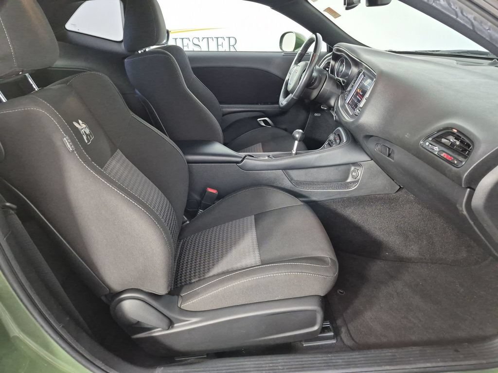 Used 2022 Dodge Challenger R/T Scat Pack RWD image 30