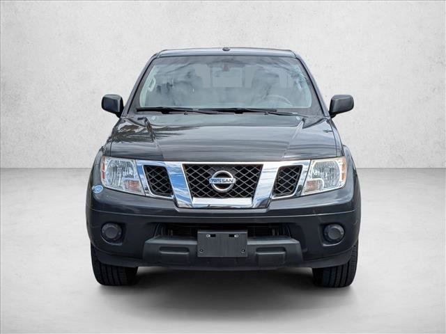 Used 2013 Nissan Frontier SV RWD image 2