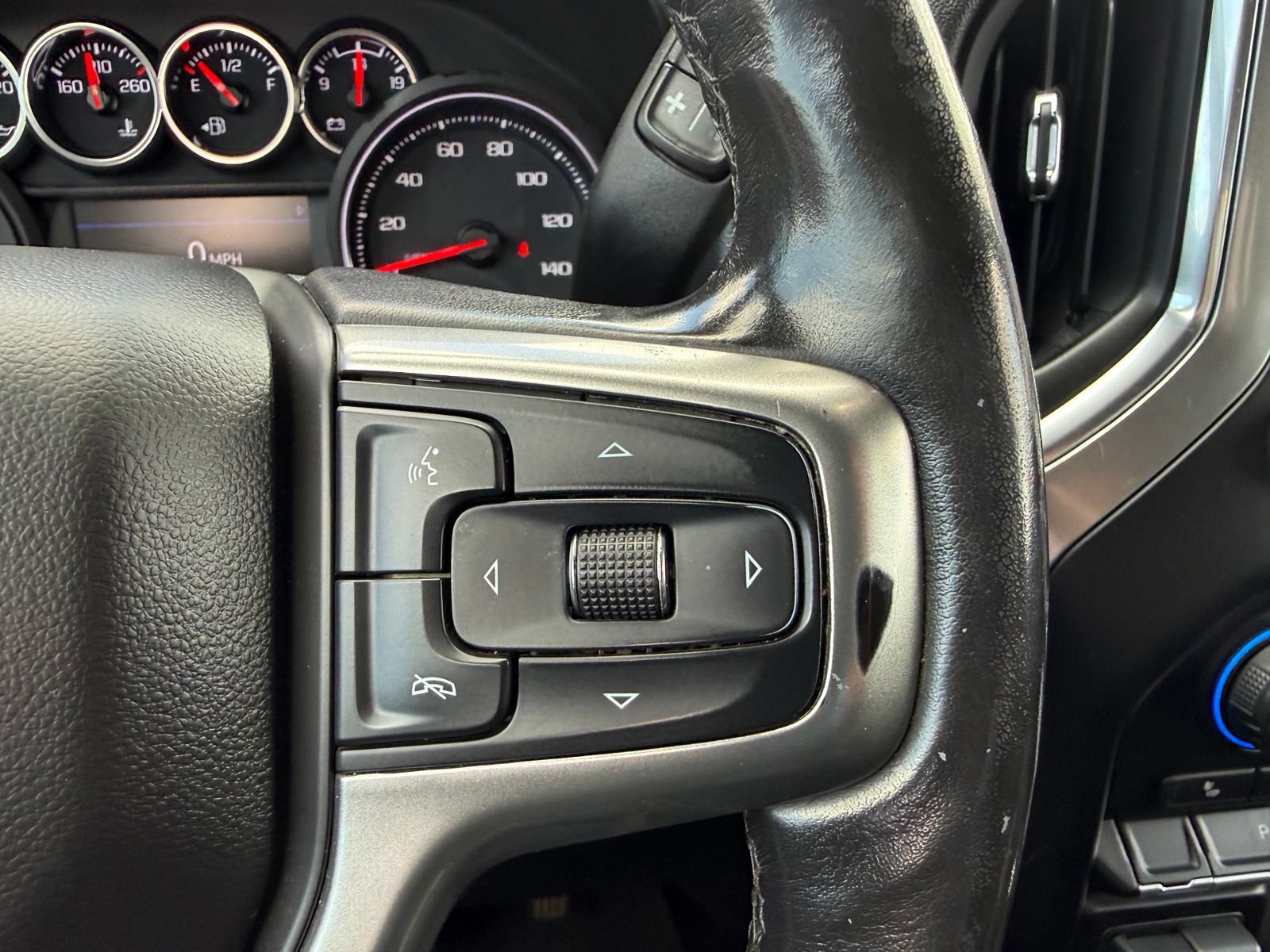 Certified 2020 Chevrolet Silverado 2500 LT w/ All Star Edition AWD/4WD image 23