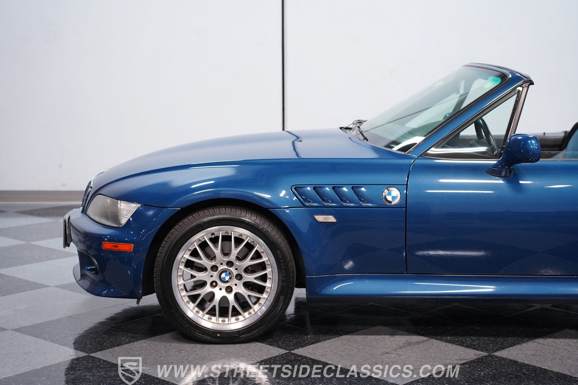 Used 2001 BMW Z3 3.0i RWD image 19