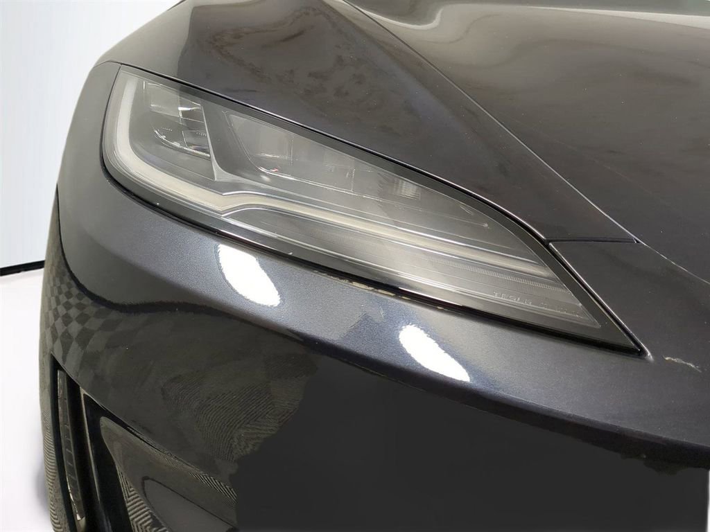 Used 2024 Tesla Model 3 Performance image 10