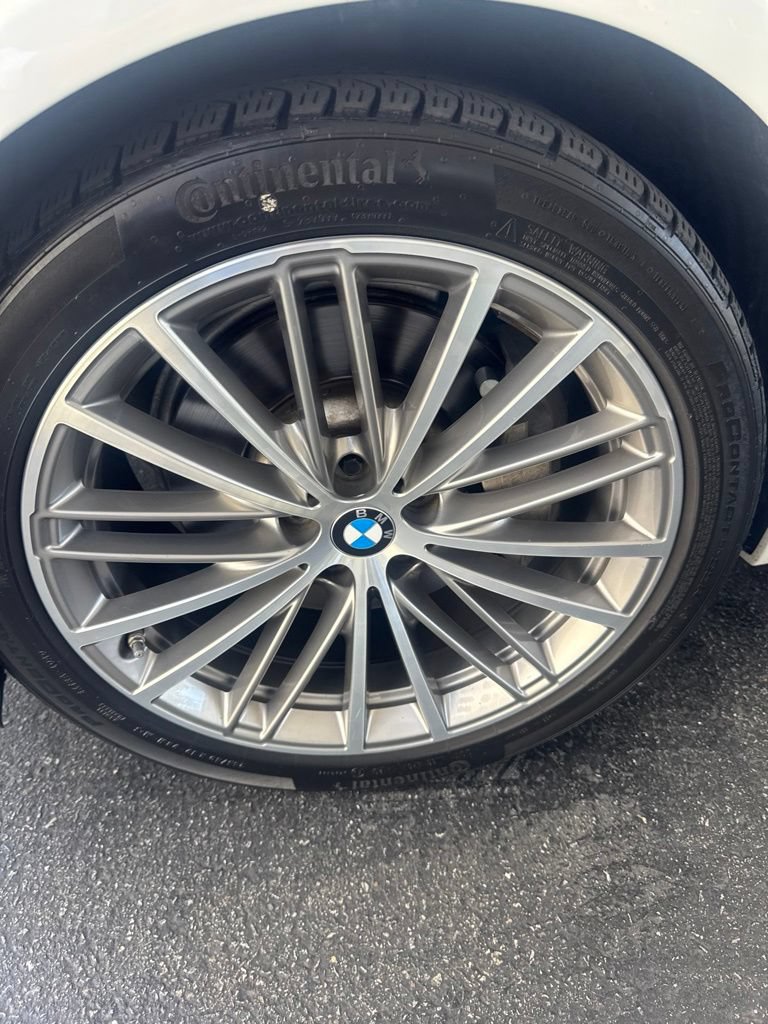Used 2018 BMW 530i w/ Premium Package RWD image 5