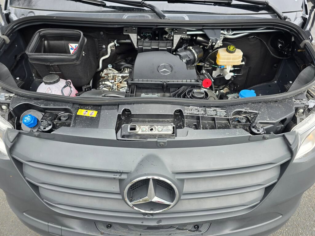 New 2025 Mercedes-Benz Sprinter 2500 image 11