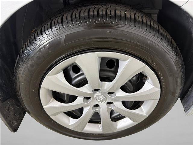Used 2026 Toyota Corolla LE FWD image 12
