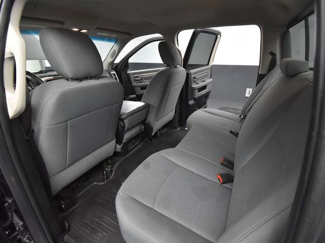 Used 2017 RAM 1500 Classic SLT image 29